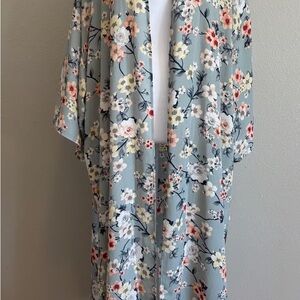 Chic Floral Kimono Wrap